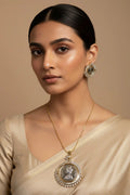 Coin Pendant Necklace Set